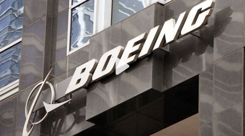 CEO Boeing Dave Calhoun mengundurkan diri