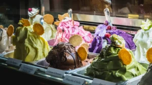 Kota di Italia ini ingin melarang penjualan gelato dan pizza
