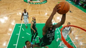 Boston Celtics memimpin seri 2-0 di Final NBA setelah kemenangan Game 2 